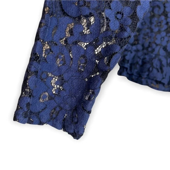 ZARA Trafaluc Navy Blue Floral Lace Peplum Croppped Long Sleeve Top - Picture 7 of 9
